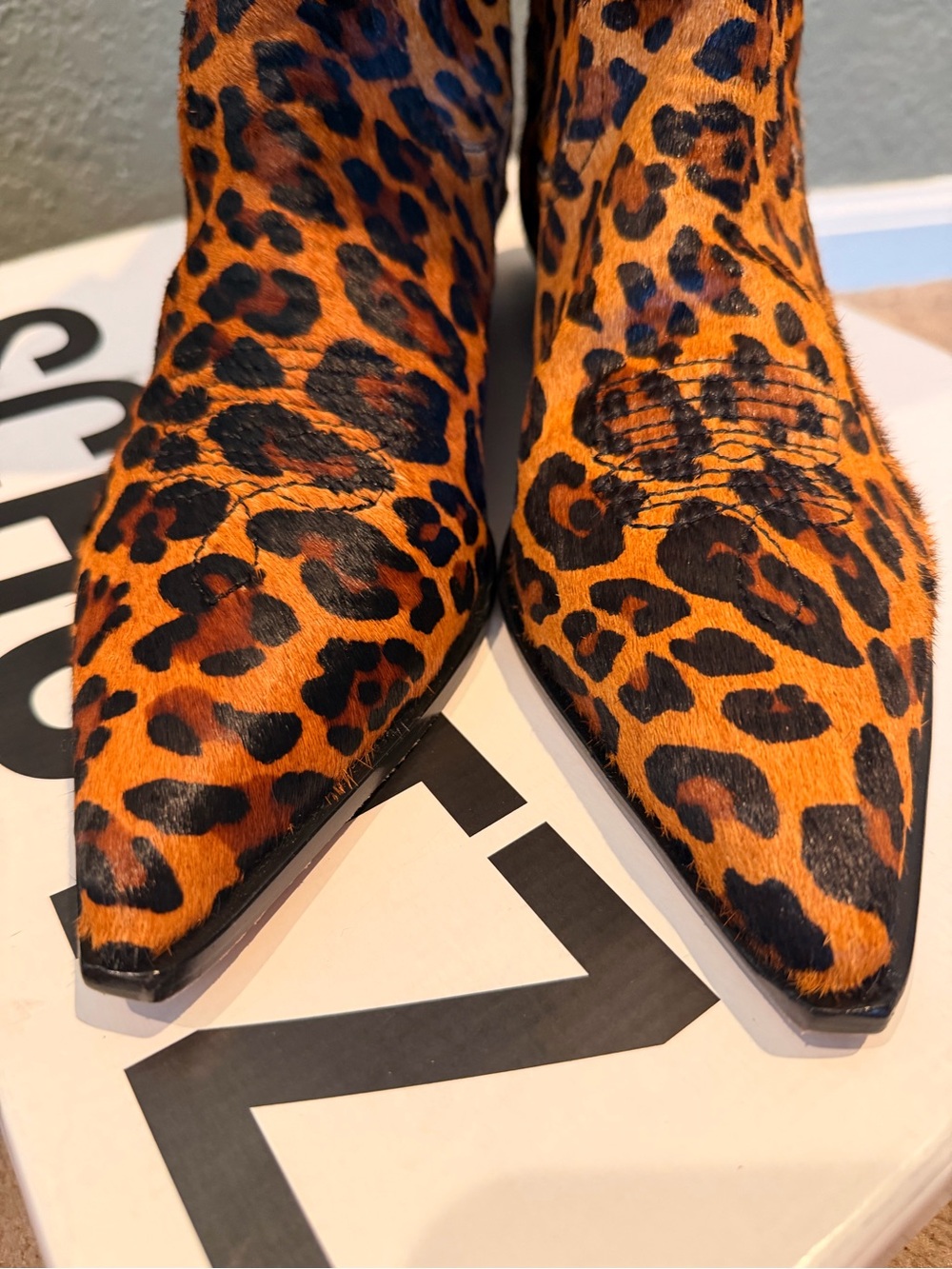 SCHUTZ Ashley Leopard Print Mid-Calf Heeled Boots EUC - Picture 9 of 16